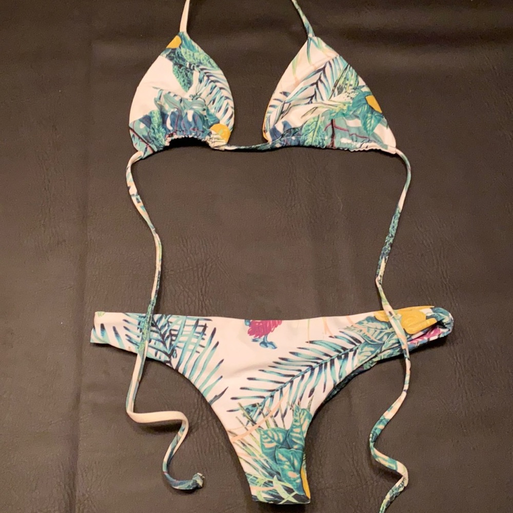 Stone Fox swim two piece swimsuit bikini Large